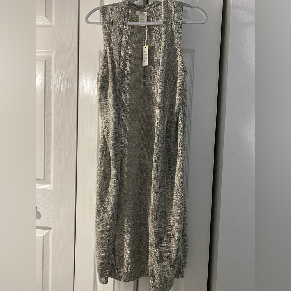 Max Studio Sleeveless Cardigan